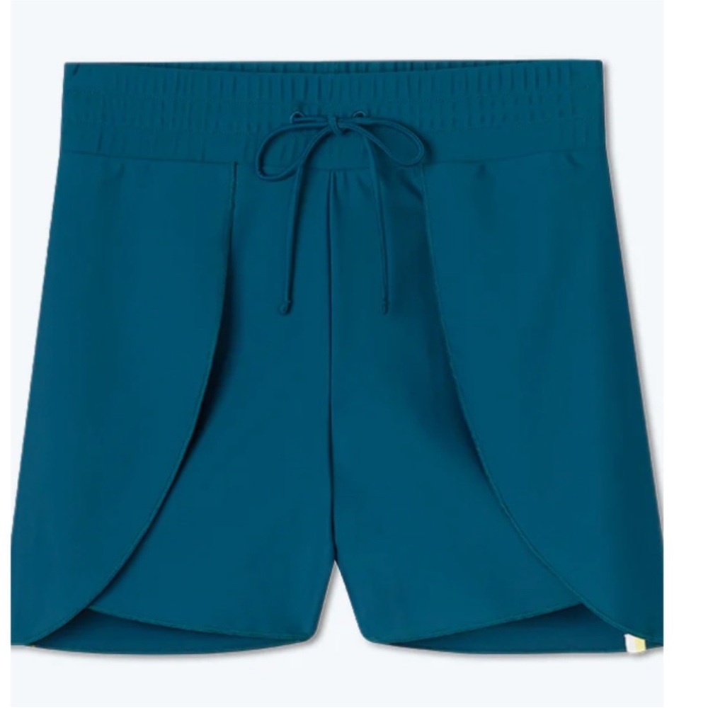 Summersalt Sea to Shore Swim Short in the color seaweed